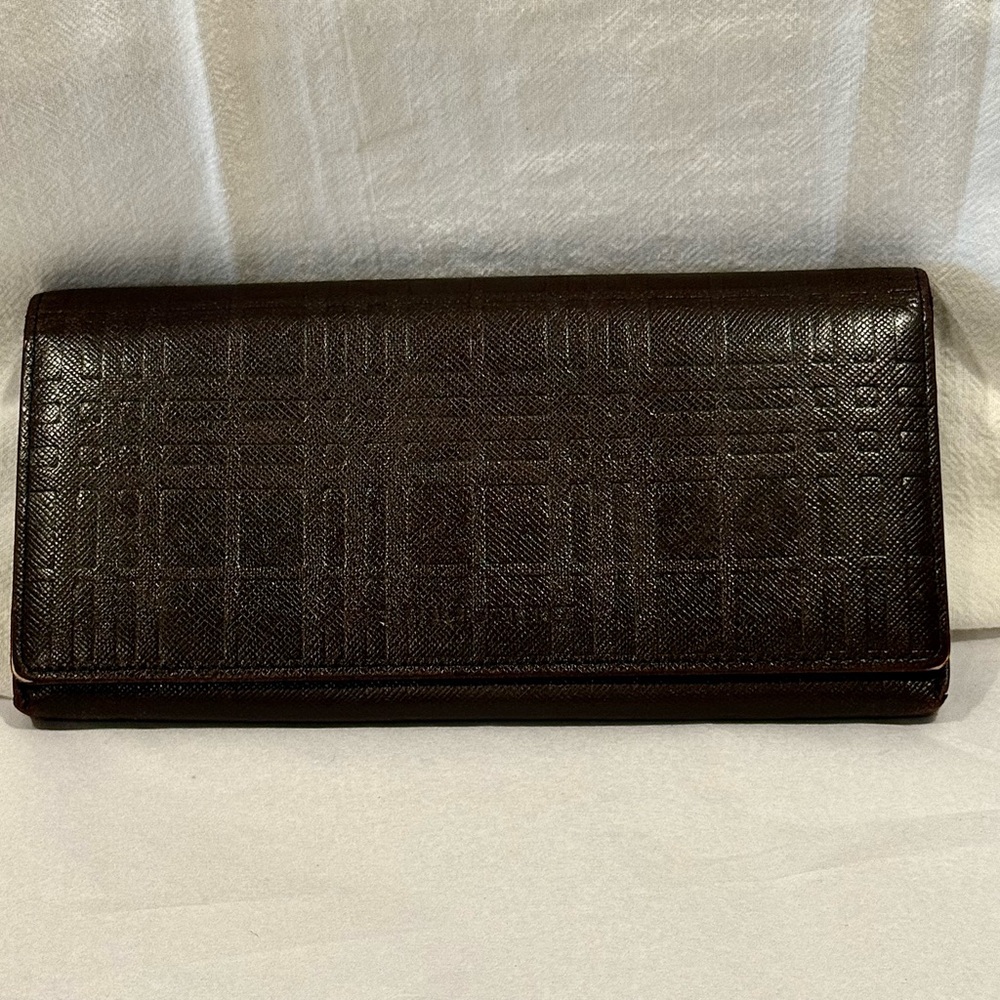 Exquisite Burberry Embossed Check Long Wallet In A Rich Brown Leather